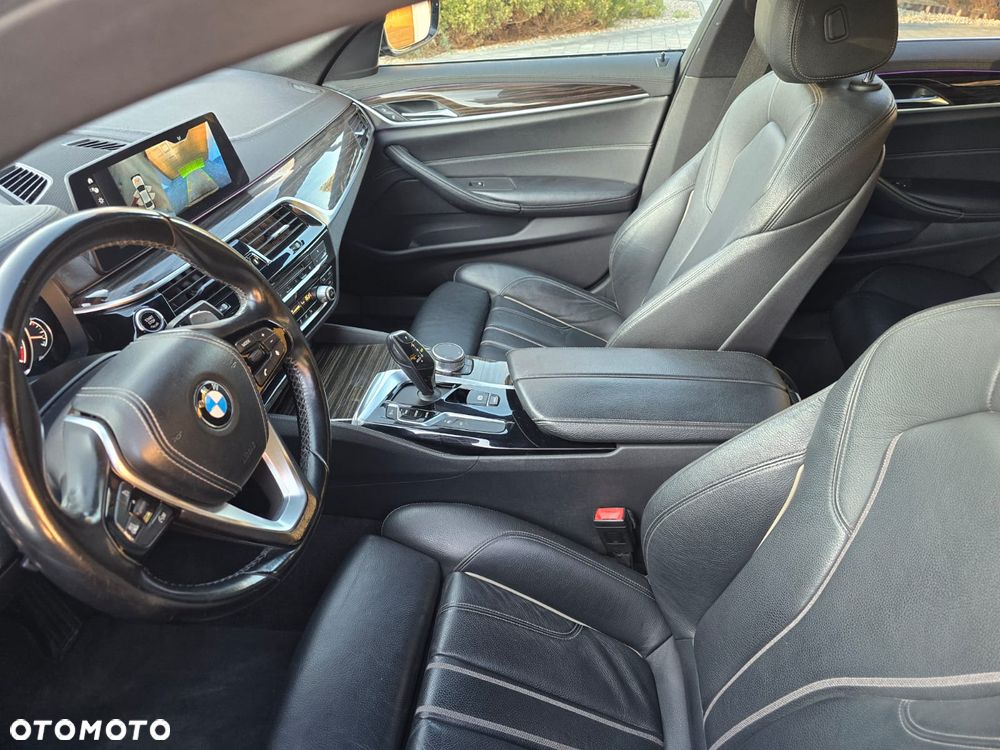 BMW Seria 5 520d Efficient Dynamics Edition Luxury Line - 17
