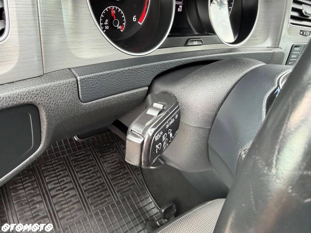 Volkswagen Golf 2.0 BlueTDI Comfortline - 16