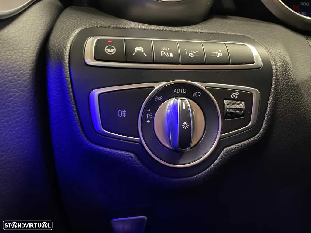 Mercedes-Benz C 63 AMG S Coupe Speedshift MCT 9G - 24