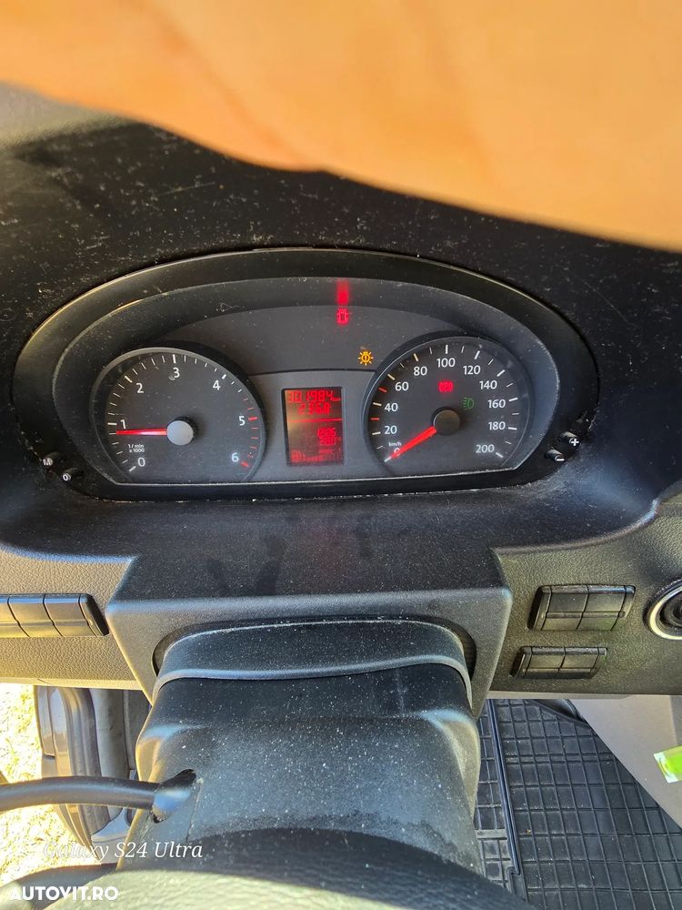 Volkswagen Crafter 2.0 CD MWB - 10