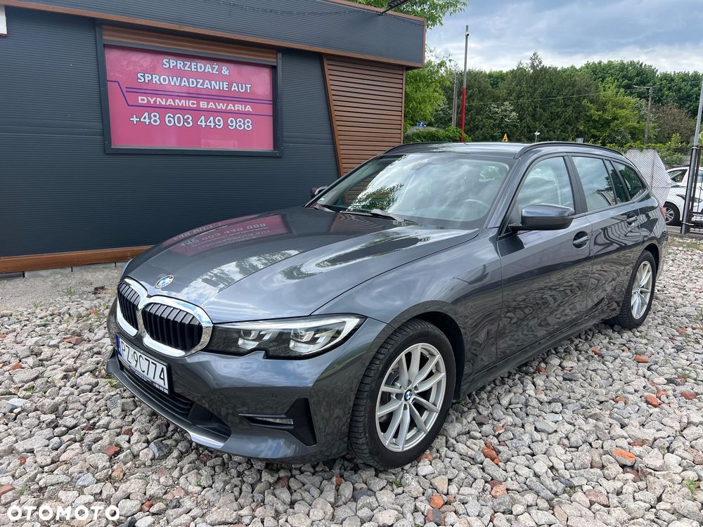 BMW Seria 3 320d xDrive - 2