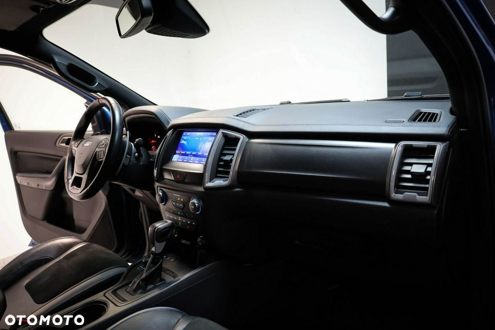 Ford Ranger Raptor - 25