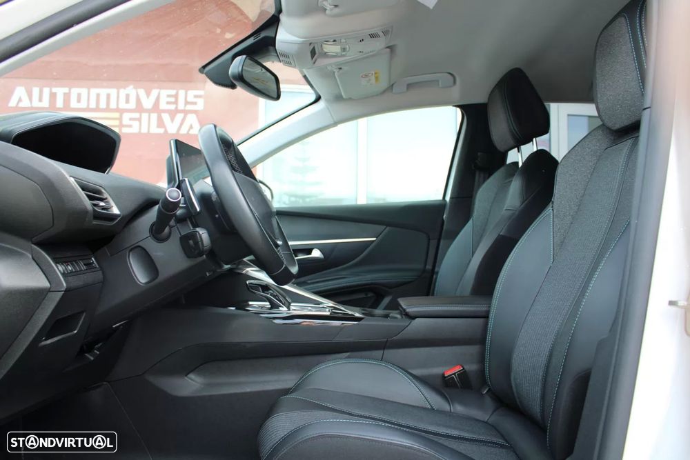 Peugeot 3008 1.5 BlueHDi Allure EAT8 - 15