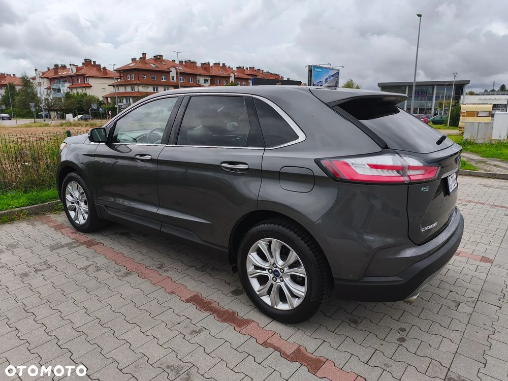 Ford Edge - 4