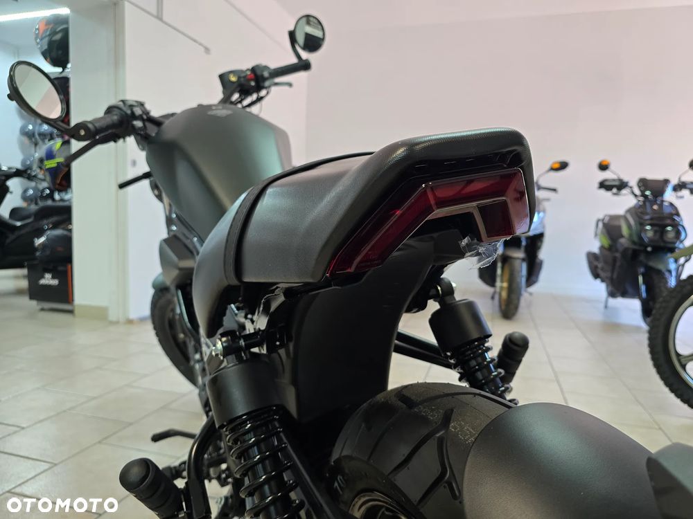 Zontes 125C - 4
