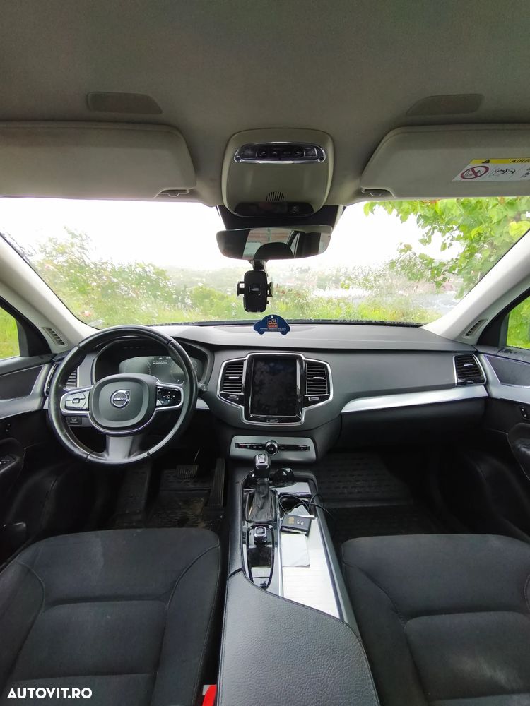 Volvo XC 90 - 12