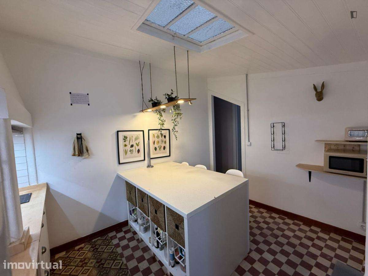 Quarto - localizado em Santarem - Grande imagem: 4/10