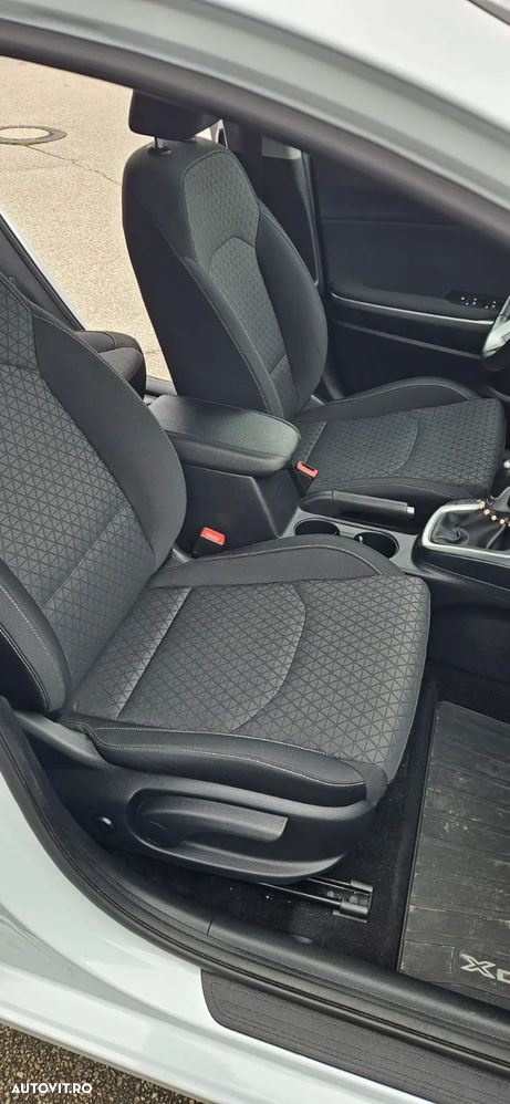 Kia Ceed 1.6 CRDi Edition 7 - 9