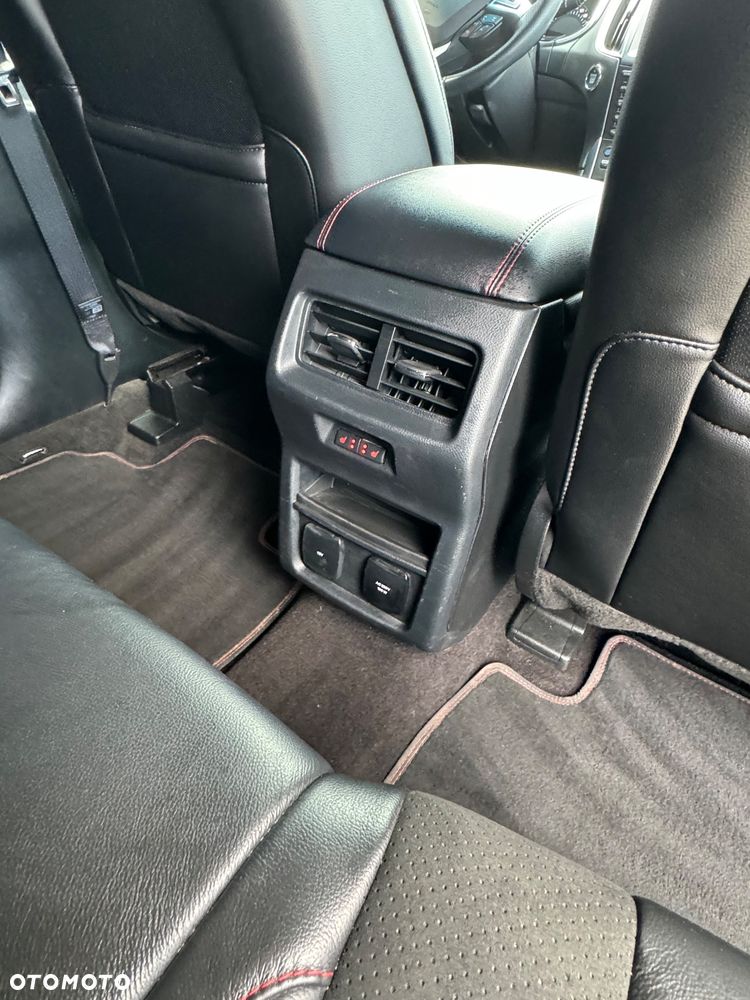 Ford Edge 2.0 EcoBlue Twin-Turbo 4WD ST-Line - 13