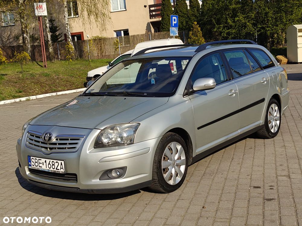 Toyota Avensis 2.0 D-4D Sol Premium - 15