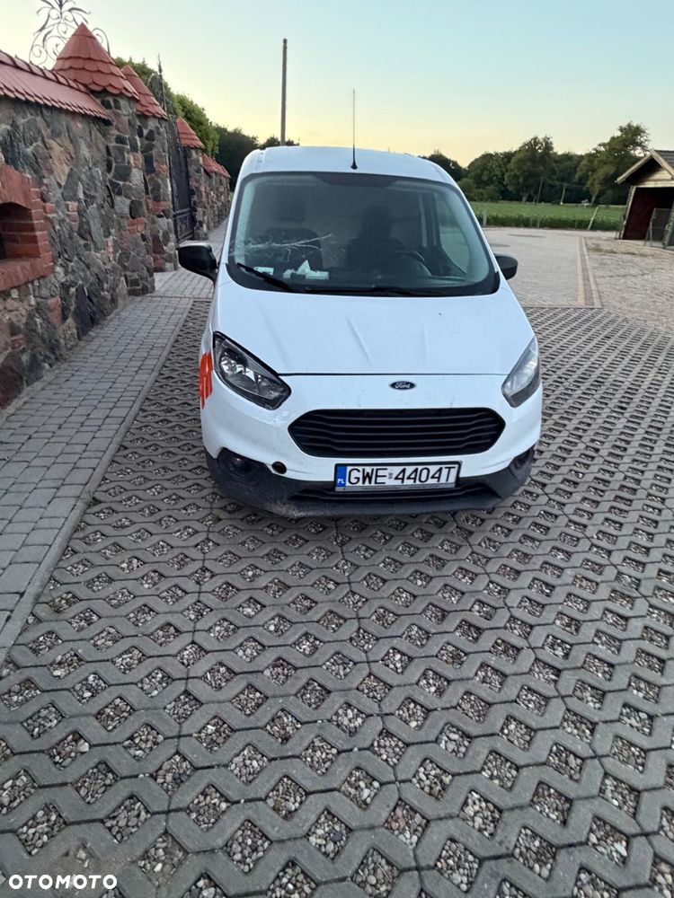 Ford Courier - 5