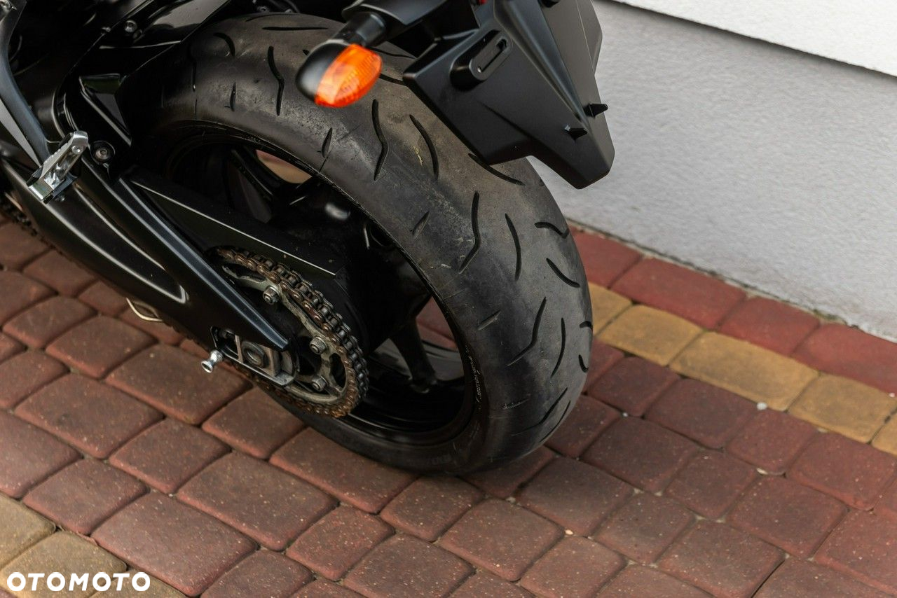Yamaha FZ - 8