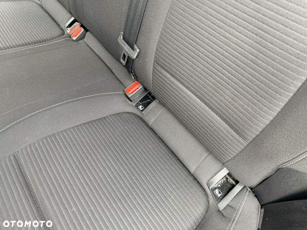Ford Focus - 23