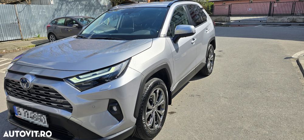 Toyota RAV4 - 2