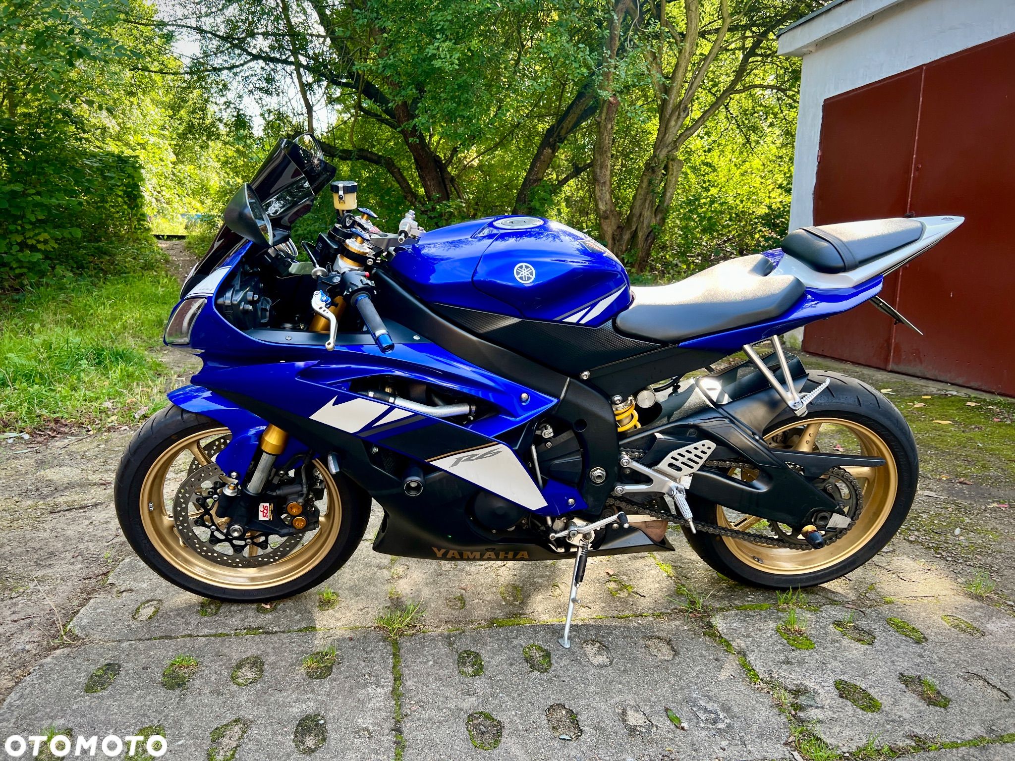 Yamaha R6 - 1