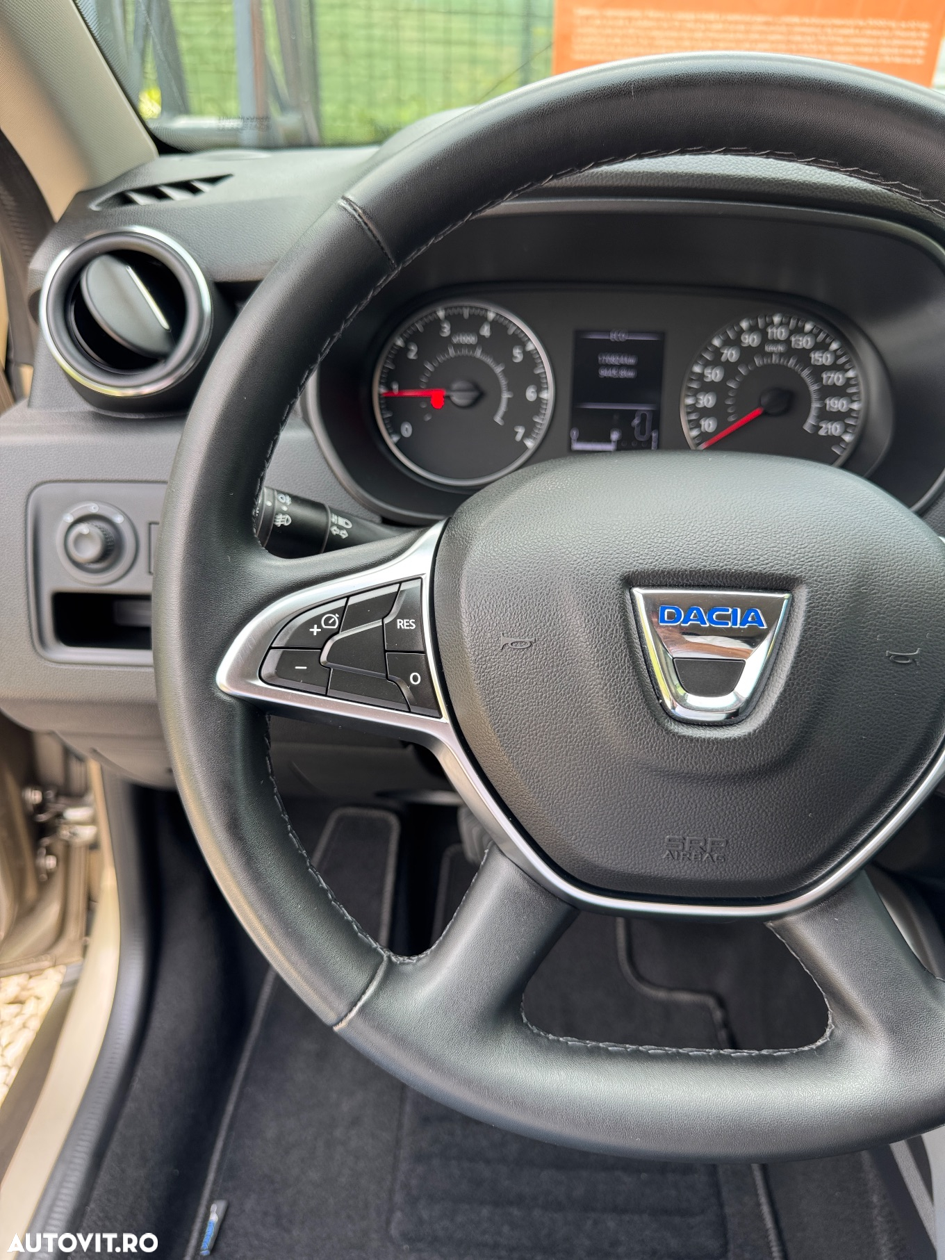 Dacia Duster dCi 110 2WD Prestige - 16