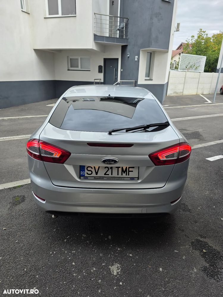 Ford Mondeo - 4