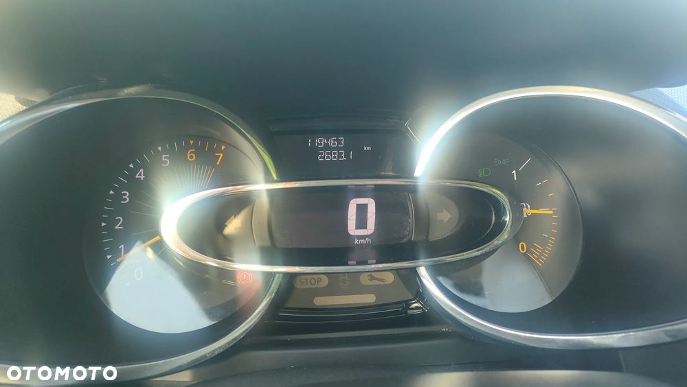 Renault Clio 1.2 16V Life - 13