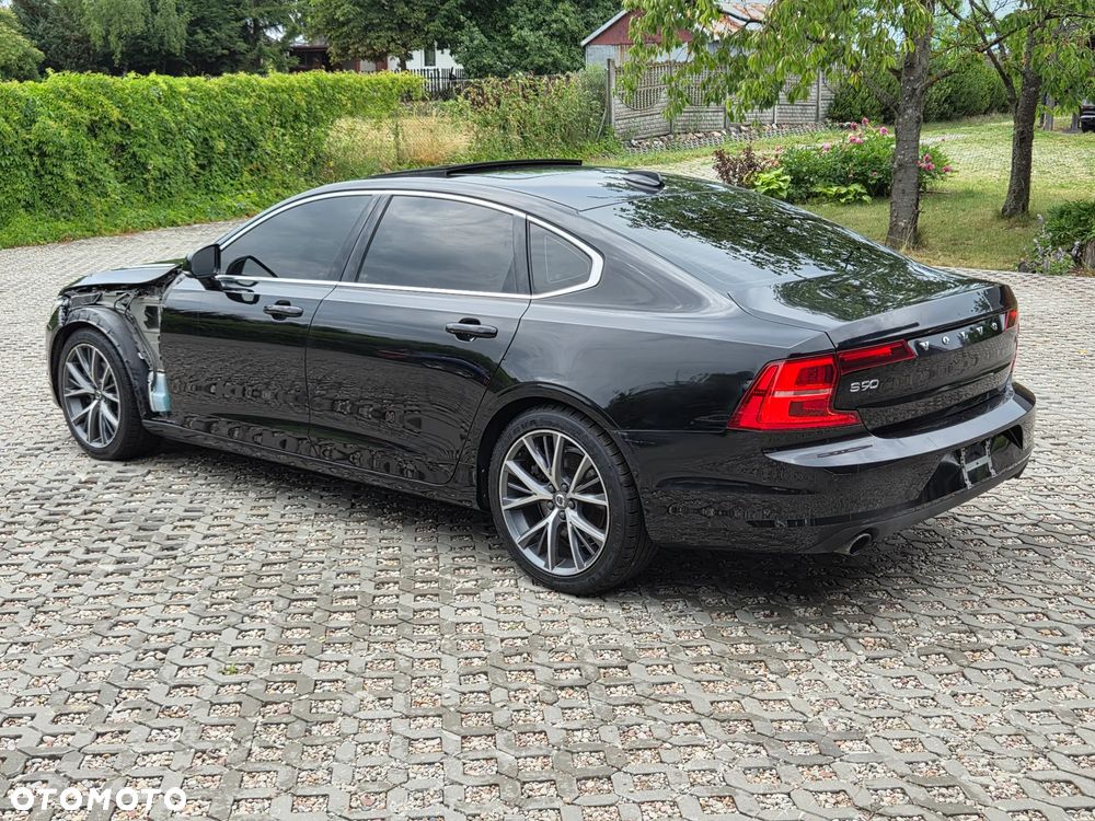 Volvo S90 T5 Momentum - 4