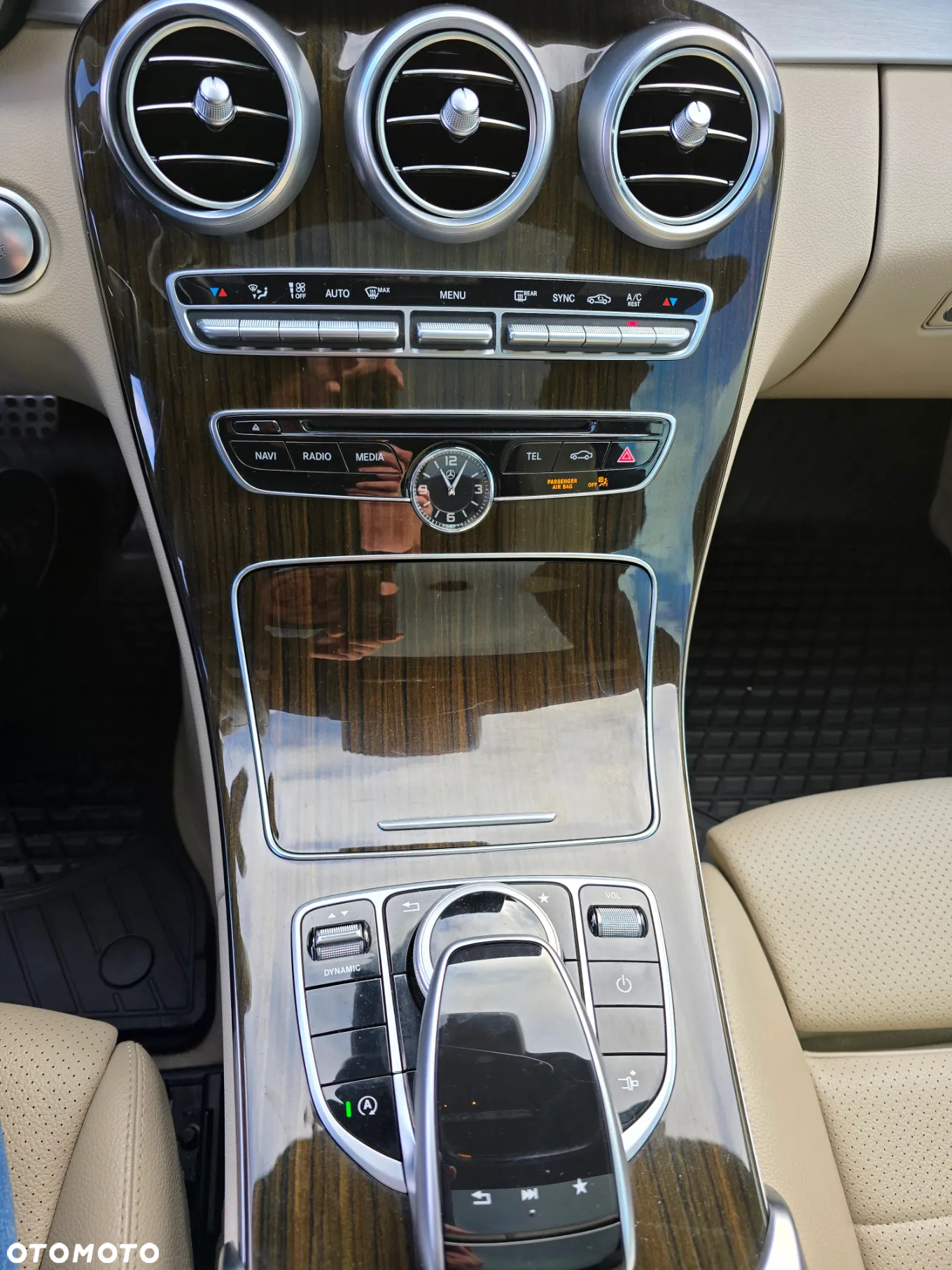 Mercedes-Benz Klasa C 300 Coupe 4Matic 9G-TRONIC - 27