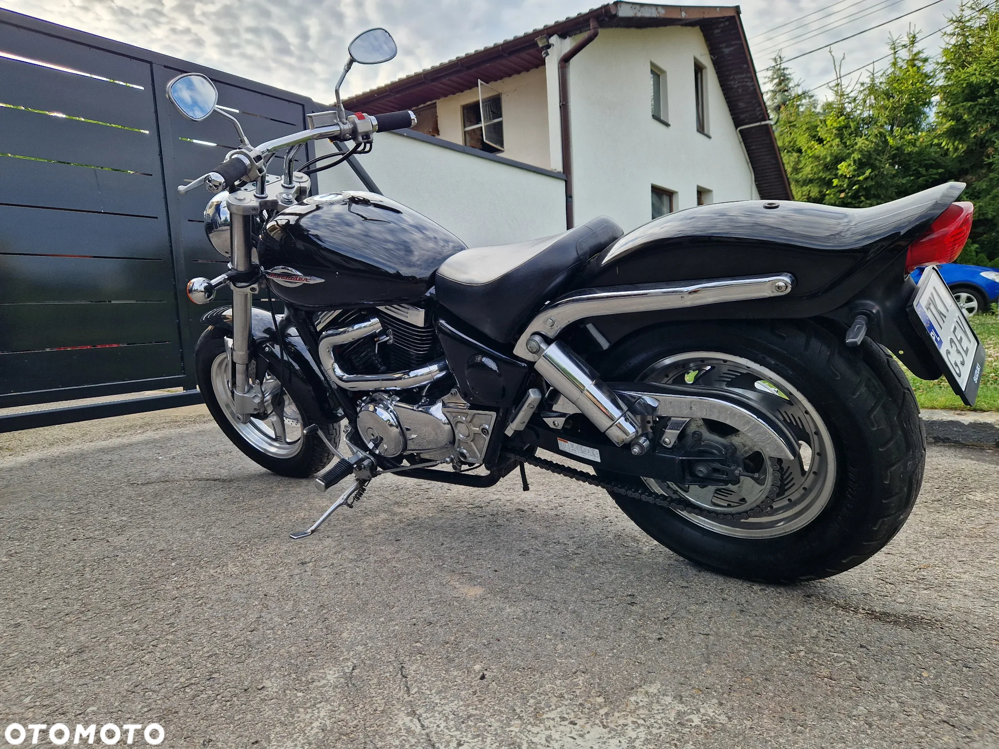 Suzuki Marauder - 3
