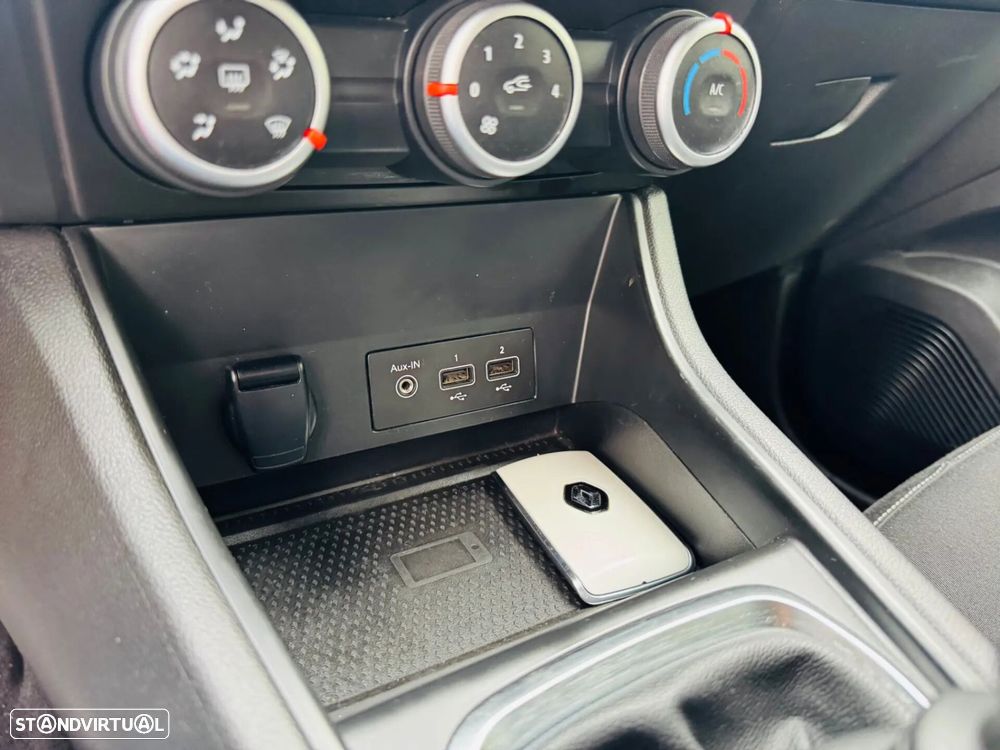 Renault Captur 1.0 TCe Intens Bi-Fuel - 38