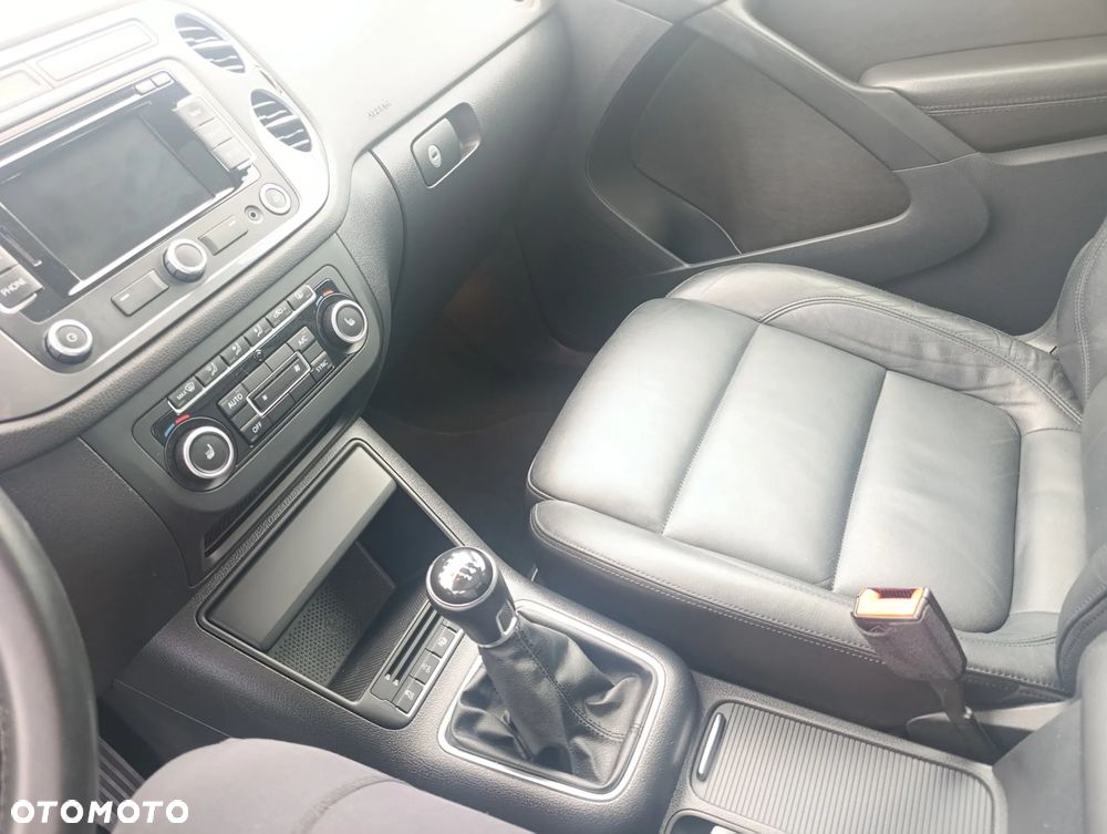 Volkswagen Tiguan 2.0 TDI Perfectline - 10