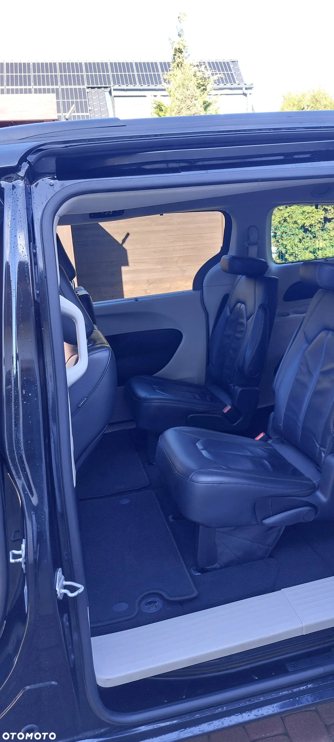 Chrysler Pacifica - 9