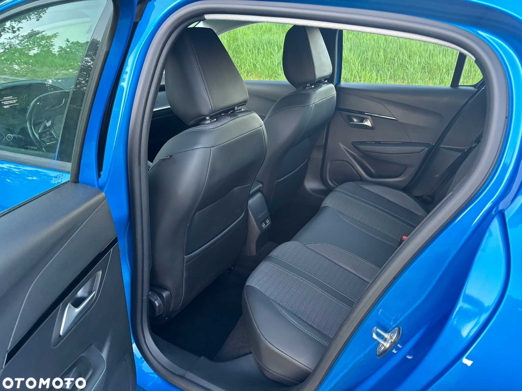 Peugeot 208 1.2 PureTech Allure S&S EAT8 - 22