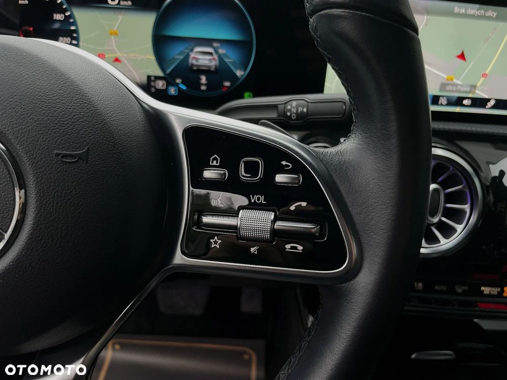 Mercedes-Benz Klasa A 200 7G-DCT Style - 25