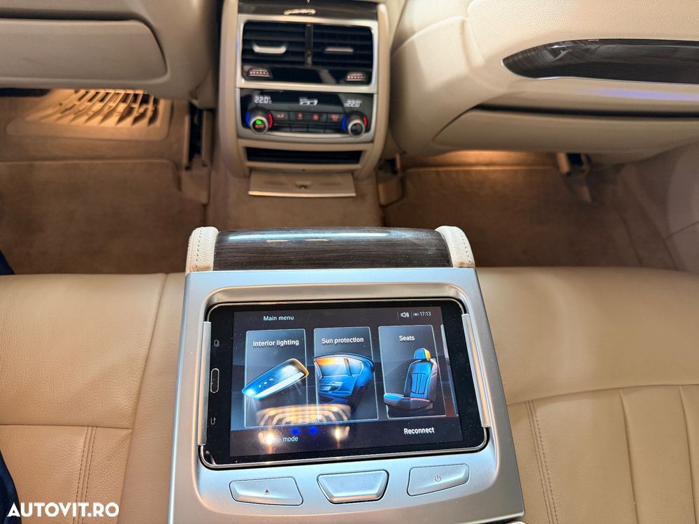 BMW Seria 7 750i xDrive - 5