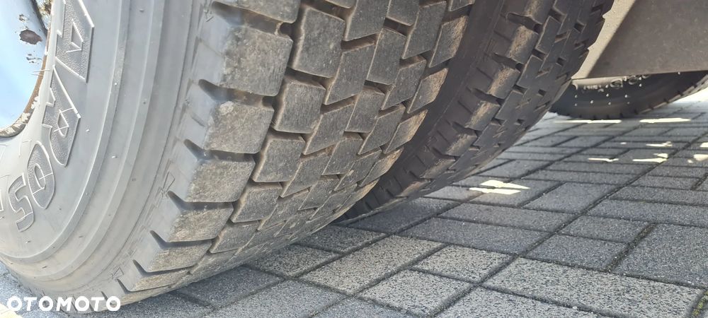 Mercedes-Benz Actros - 13