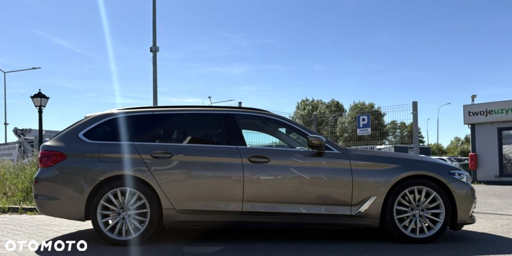 BMW Seria 5 530d xDrive Luxury Line - 5