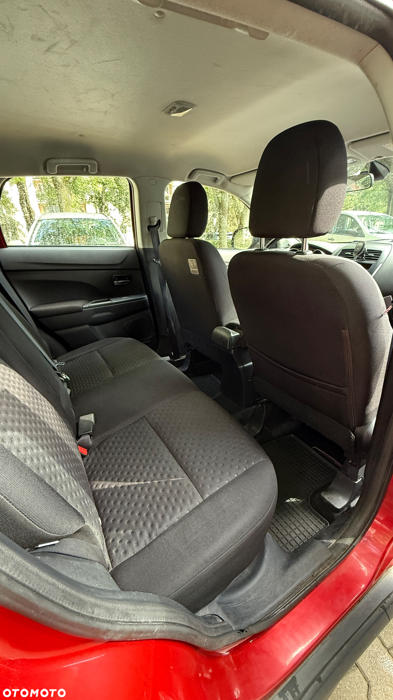 Mitsubishi ASX - 10