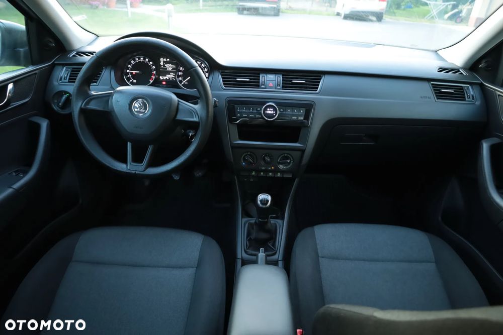 Skoda RAPID Spb 1.6 TDI DPF Active - 9