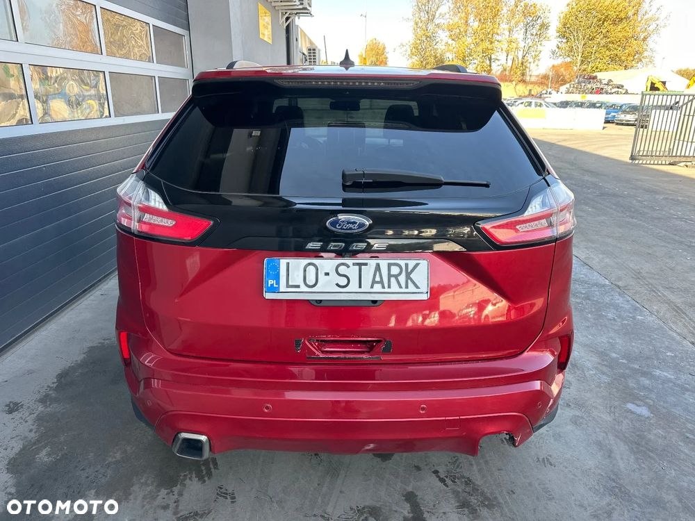 Ford Edge 2022 photo 2