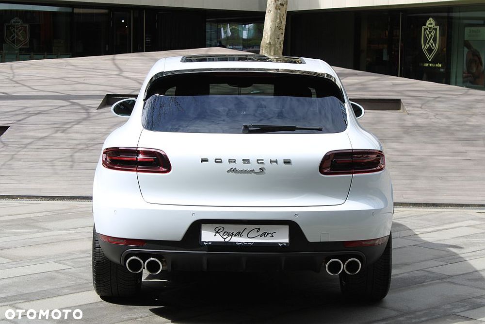 Porsche Macan - 8