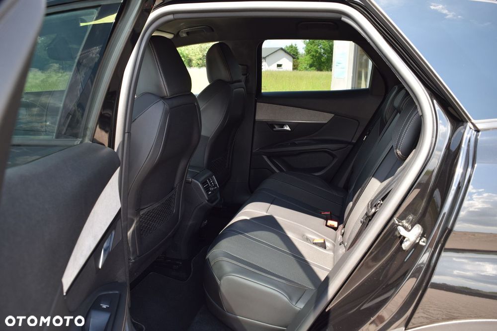 Peugeot 3008 1.6 PureTech HYbrid GT S&S EAT8 - 25