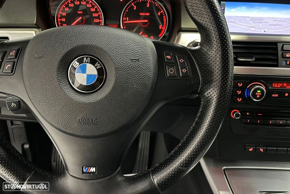 BMW 320 d Coupe Aut. - 46