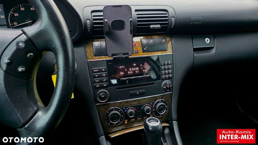 Mercedes-Benz Klasa C - 32