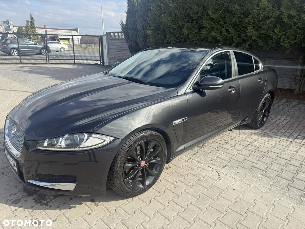 Jaguar XF - 1