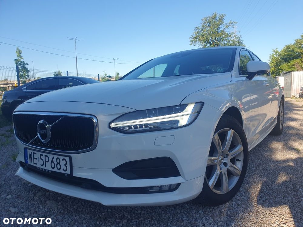 Volvo S90 D4 Momentum - 1