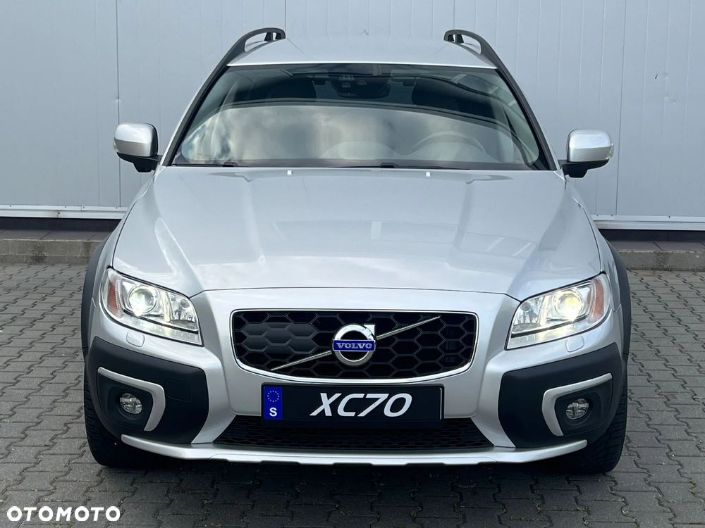 Volvo XC 70 D5 AWD Dynamic Summum - 10