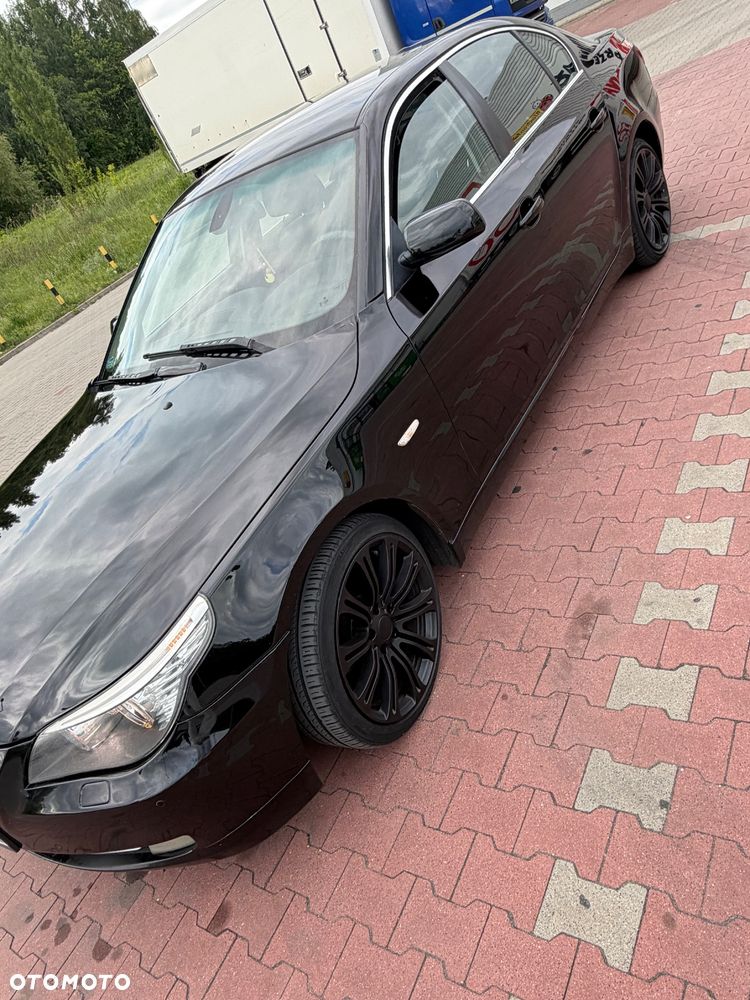 BMW Seria 5 520d - 3