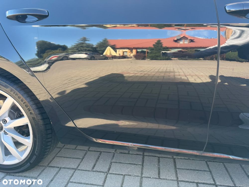 Volkswagen Golf - 9
