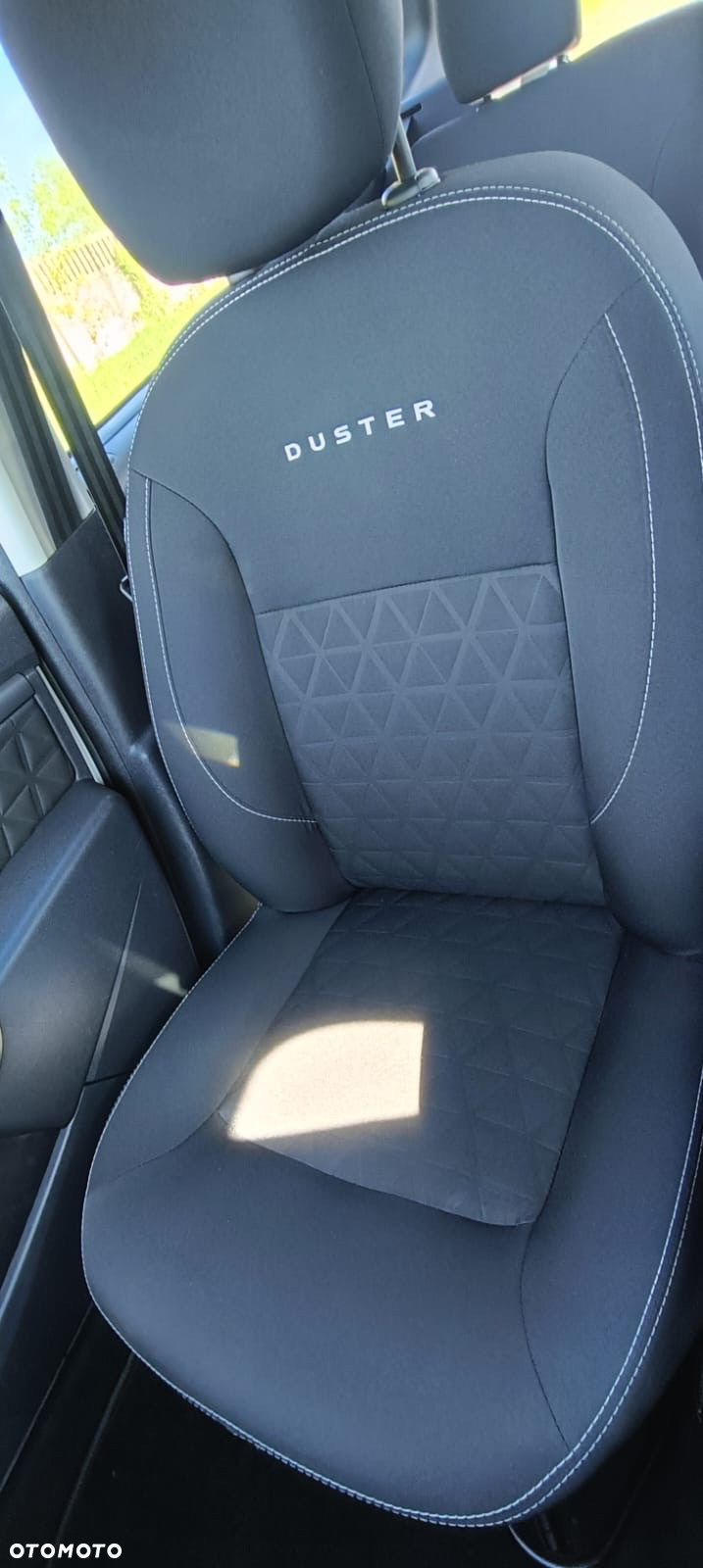 Dacia Duster 1.2 TCe Comfort - 24