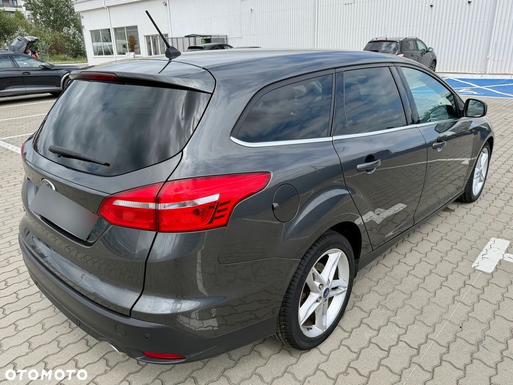 Ford Focus 2.0 EcoBlue Titanium Business - 17