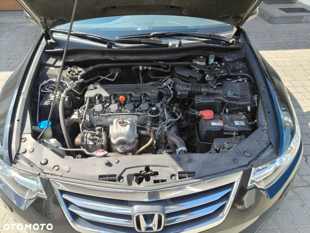 Honda Accord 2.0 Elegance Advantage - 29
