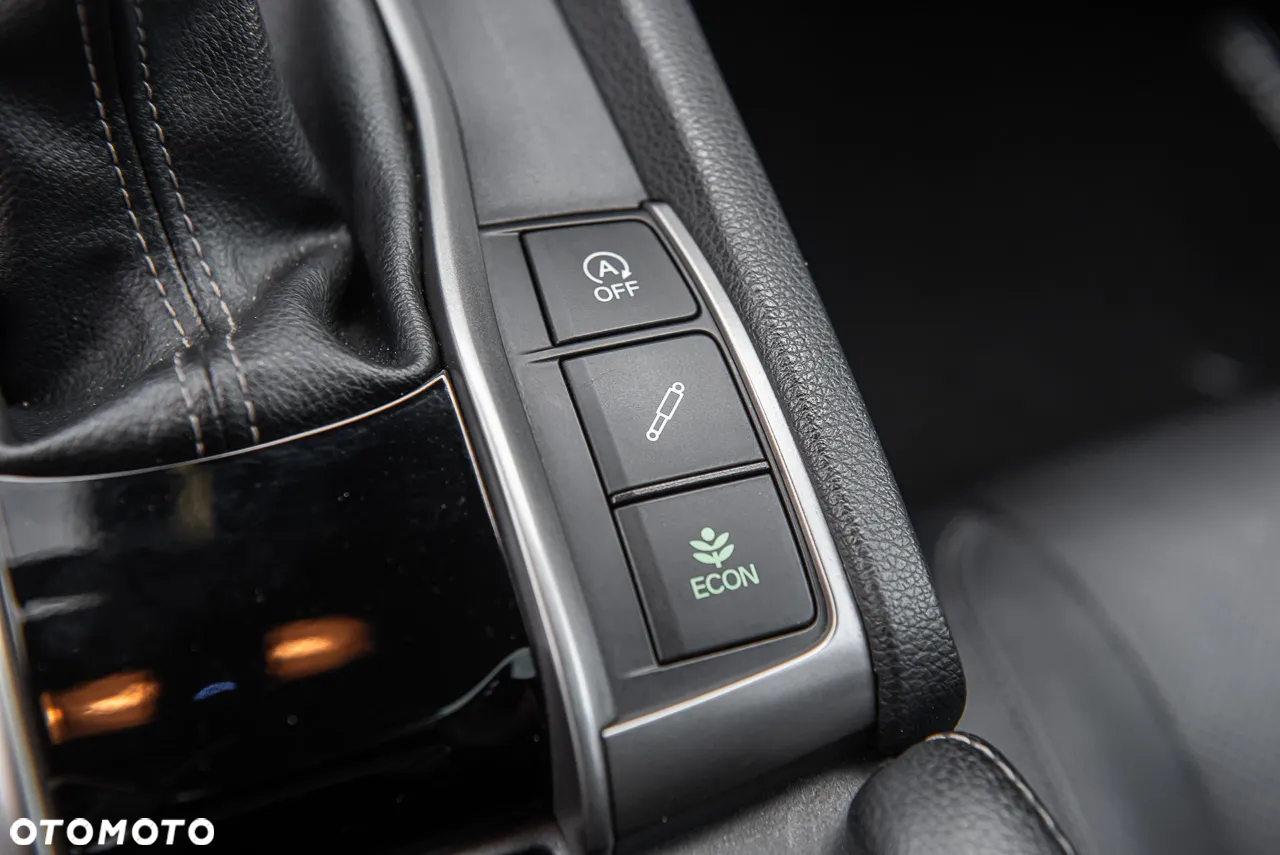 Honda Civic 1.5 i-VTEC Turbo Prestige - 26