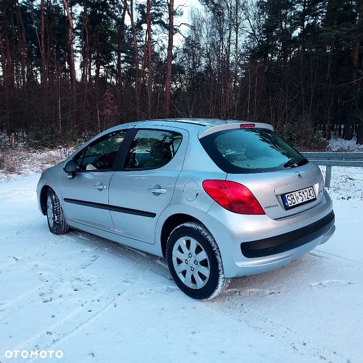 Peugeot 207 1.4 16V Presence - 3